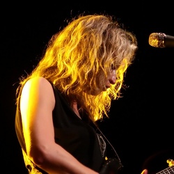 Ana Popovic